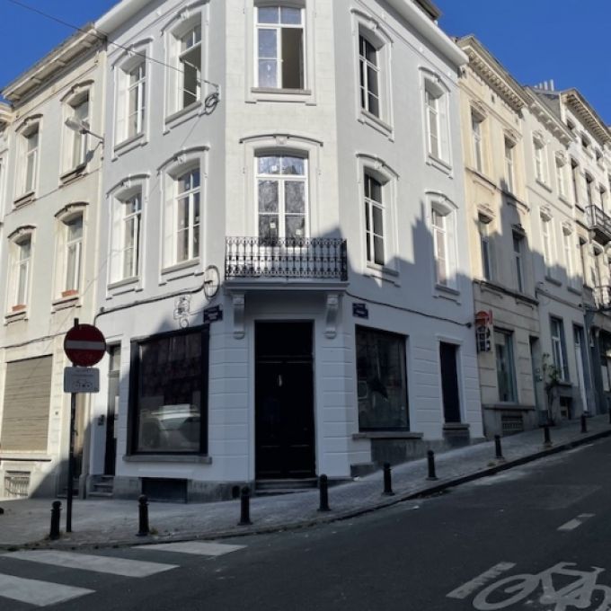 Rénovation d'un immeuble à appartements à Ixelles Rénovation d'un immeuble à appartements à Ixelles
