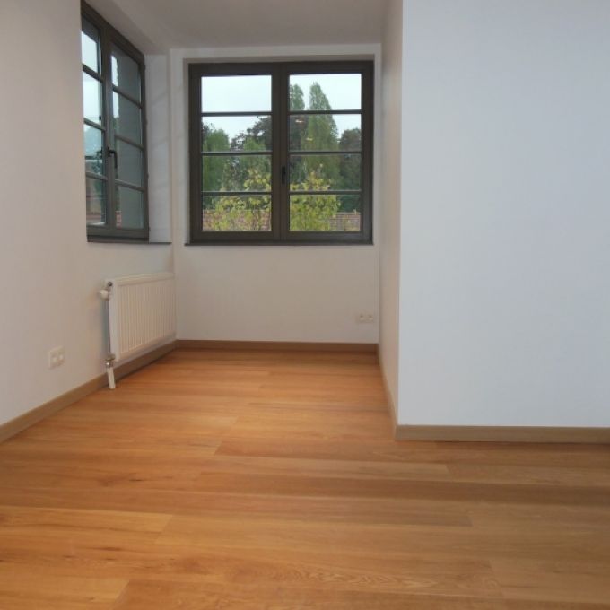Transformation immeuble à appartements à Forest