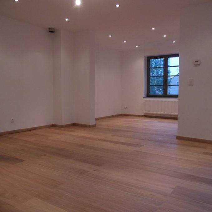 Transformation immeuble à appartements à Forest